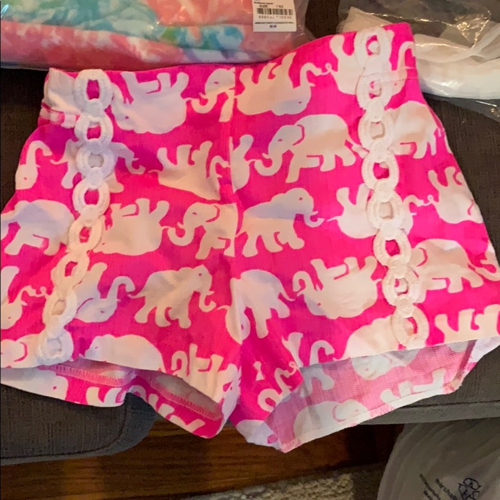 EUC Lilly PULITZER Girls Elephant Shorts Size 8